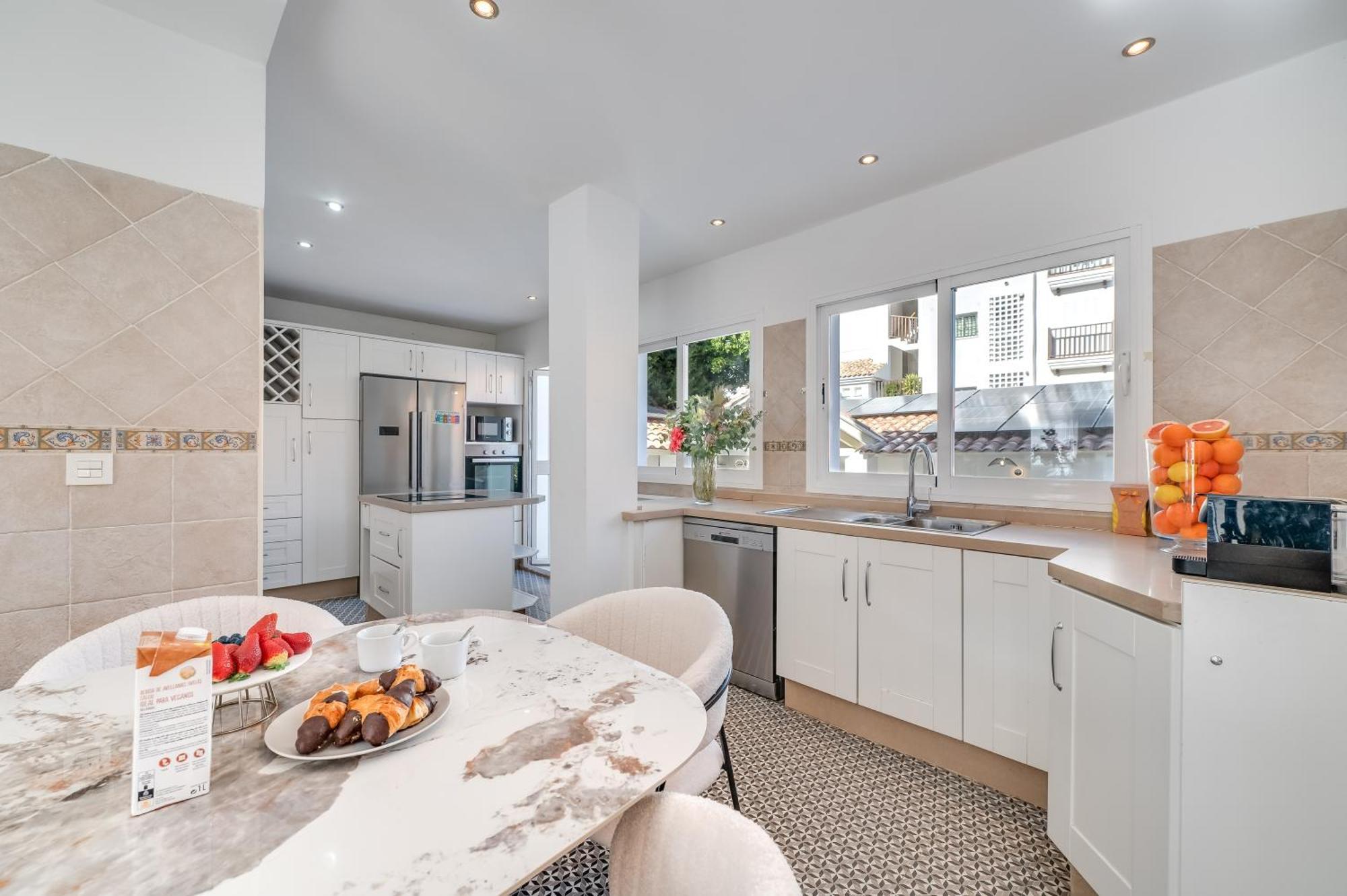 Vacation Marbella I Sunny Camelia Villa Heated Pool, Recently Renovated, Best Residential Neighborhood In Benalmadena, Short Walk To The Beach, Cinema Room Zewnętrze zdjęcie